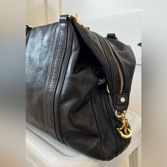 Vintage Tory Burch Convertible Leather bag. - Picture 6 of 15